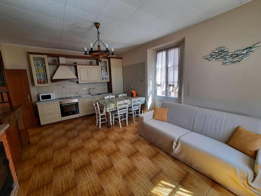 Apartamento Casa Nonna Antonietta Perledo Exterior foto